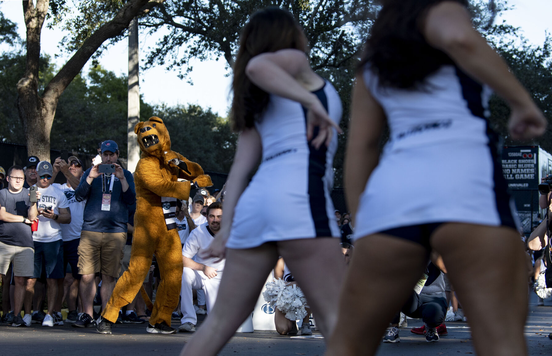 Outback Bowl 2022, team arrival